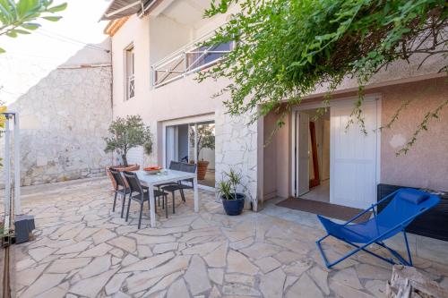 Maison les pieds dans l'eau - Location, gîte - Marseille