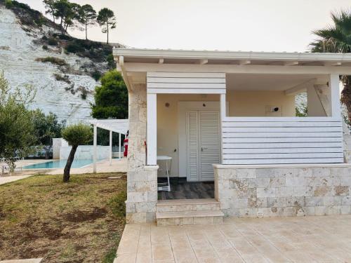 Holiday Apartments in Vieste Resort with Pool & Free WiFi - Gargano in Puglia in มักเกีย ดี เมาโร