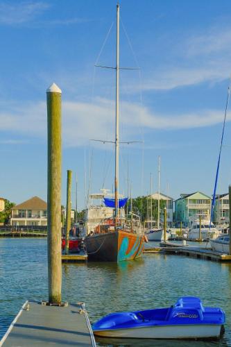 The Victorian Voyager in League City (TX)