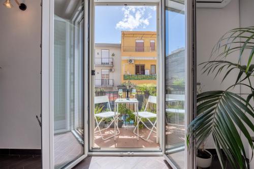 شرفة/ تراس, Mama apt - Comfort & style in Partanna Mondello in مونديللو