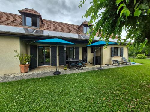 Maison familiale avec jardin - Proche Centre Pau in Gelos