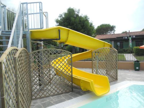 حديقة مائية, The Garda Village in كولومبيردي سيرميوني