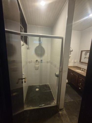 دش, Seu cantinho a dois quarteirões da Praia (Seu cantinho a dois quarteiroes da Praia) in Pitangueiras