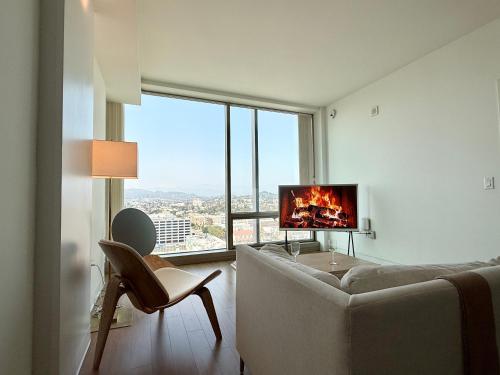 LUXURY 1BD 1BTH MODERN APARTMENt