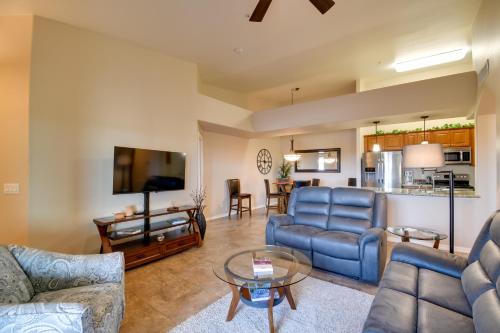 8 Mi to Tonto Natl Forest Modern Condo in Mesa! in Apache Junction