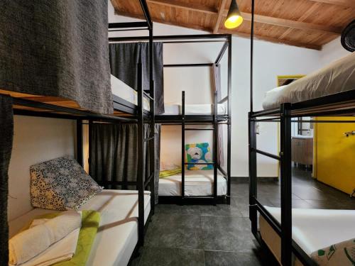 Hostel Metro Floresta Alojamiento, Medellín (Foto 8)