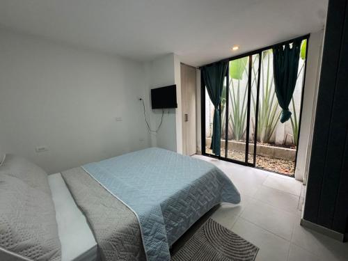 HOTEl SAN ANTONIO ZONA TURISTICA