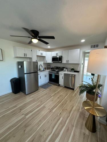 Cozy Dallas Retreat Near Downtown pool view in Oak Lawn