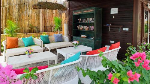 Facilities, Kura Kura Resort in Gili Meno