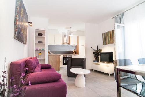 2 bedrooms, 3 beds