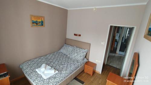 1 double bed