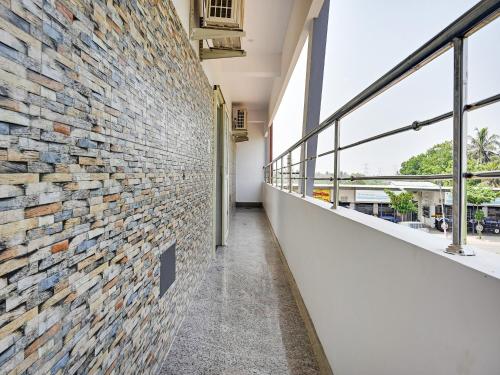 Hotel O AVR residency