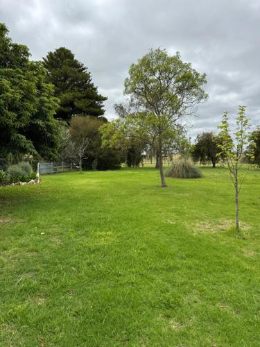 Poona Farm Estate - Caravan & Camping in Mount Dutton Bay