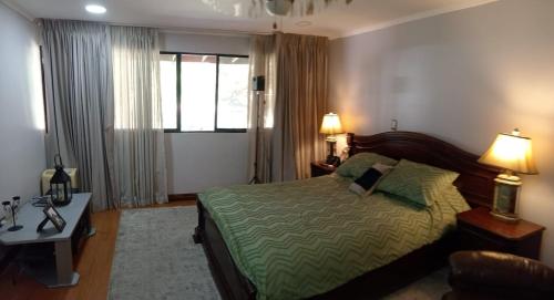 Escazú 4BR- Full house premium location (Escazu 4BR- Full house premium location) in 瓜奇佩林