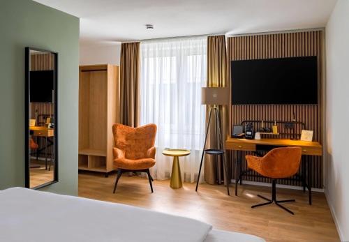 room detail thumbnail 0