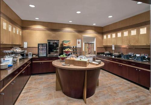 Inn & Suites Baltimore Downtown/Inner Harbor – Baltimore, MD