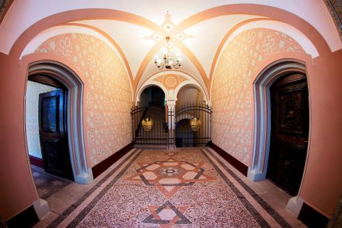 Facilities, Zamek Svetla nad Sazavou in Svetla Nad Sazavou