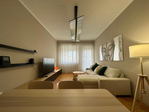 Guestroom, NEW modern Flat in the Heart of Treviso in Treviso