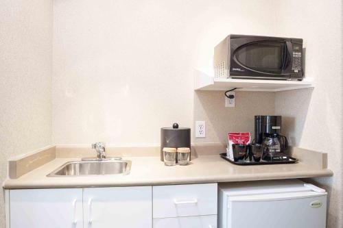 Konyha, Sandman Hotel Quesnel in Quesnel (Brit Kolumbia)