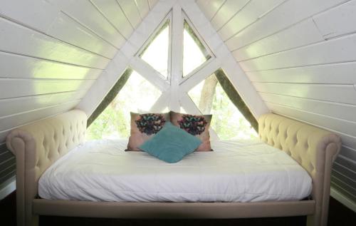2 double beds