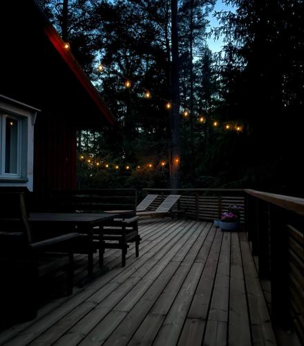 Guest house with sauna and private beach in Inkoo