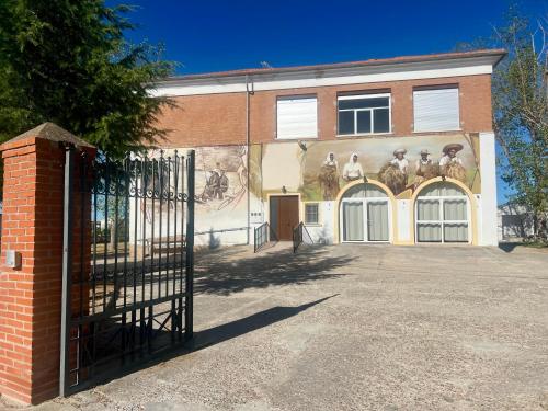 Casa Rural Las Escuelas de Pradoalegre gîte à louer Alaraz