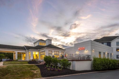 Hilton Garden Inn State College - image 12