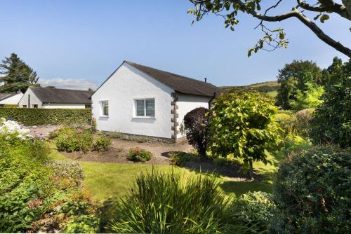 外部景觀, Fellbeck Holiday Home - Cartmel in the Lake District in 卡特梅爾