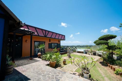 最大10名の一棟貸しプライベートヴィラUruma Villa 樹音