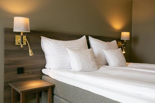 1 queen bed