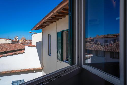 Romantic Apartment Tornabuoni - image 2