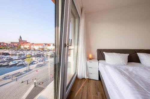 Sieglinde - Apartment in der Hafenresidenz mit Balkon & Wellness, Waren (foto 9)