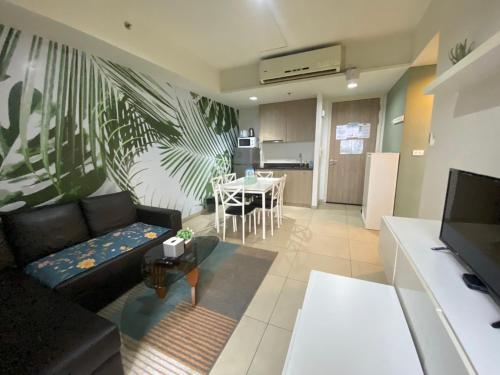 High Floor Sea View 2 Bed Room-Excellent Location