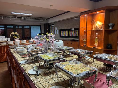 อาหารและเครื่องดื่ม, ยามาดายะ อพาร์ตเมนท์ (Yamadaya Apartment) in หันตรา