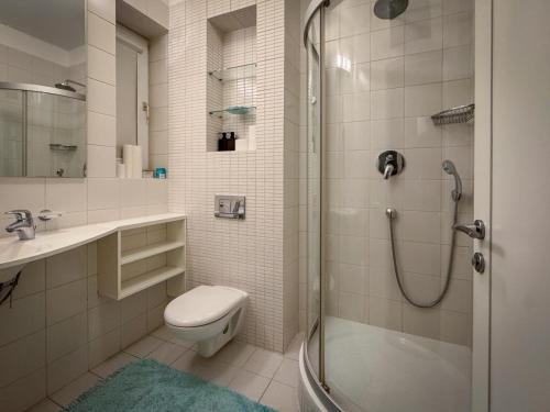 Apartment 29 Old Town, 2 Bathrooms, AC, Quiet, Bratysława (zdjęcie 9)