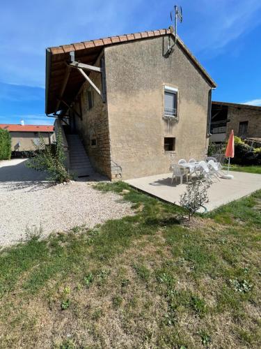 Erkély/terasz, La Sennecéenne (La Senneceenne) in Saint-Albain