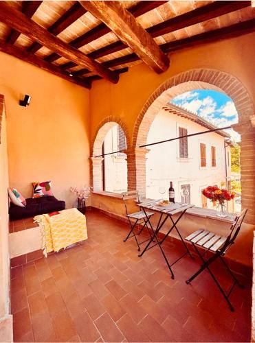 Casa in Umbria - nella Valle del Menotre vicino Rasiglia, Foligno, Assisi,Perugia, Foligno (foto 2)