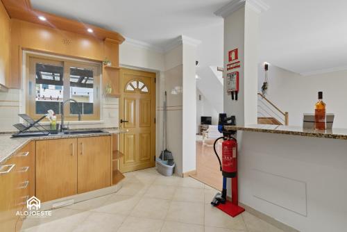 Konyha, Ericeira Surf Villa - 3 bedrooms - Sea view in Santo Isidoro