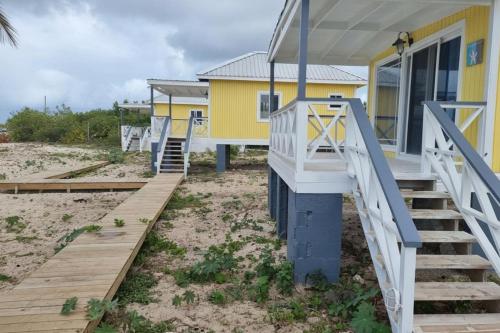 Harrys Cottages Cottage 5 right on the pink sand in Barbuda