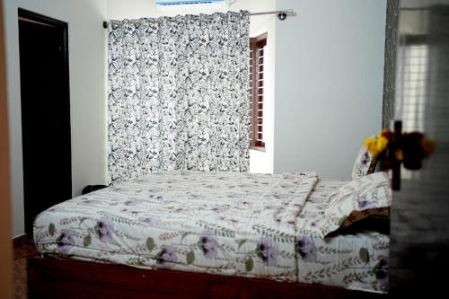 Little Heaven Stay near Innovative Film City