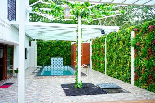 Little Heaven Stay near Innovative Film City