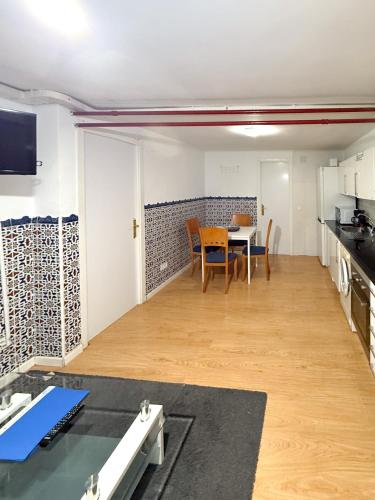 Apartamento sotano en Gran Via Madrid, Madrid (fotografie 9)