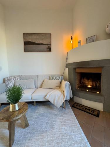 Bella Dimora Peaceful Stay in the Heart of Umbria in فالفابريكا