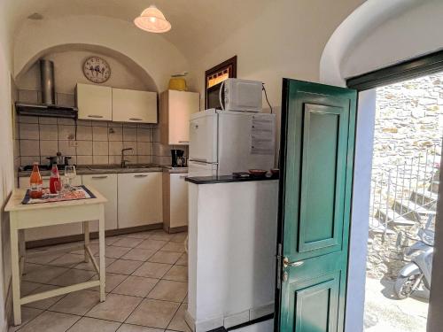 Apartment Elisa - DOL127 by Interhome in Dolcedo