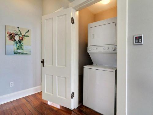 Lafayette Row Unit 2 - image 2