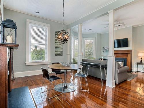 Lafayette Row Unit 3 - image 6