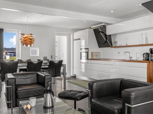 Apartment Hugo - 2-5km from the sea by Interhome in Romo Kirkeby