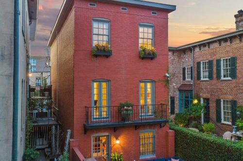 Southern Belle – Savannah, GA