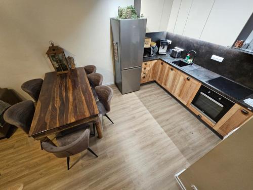 Apartmán Potůček naproti lesu 2 - 2x parking in price (Apartman Potucek naproti lesu 2 - 2x parking in price) in 赛尔妮杜尔