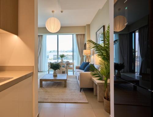 Coastal 1BR with Balcony and Marina Ain Dubai Bluewaters Views - image 14